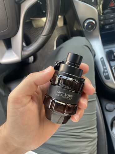 Spicebomp edt orginaldi 50 ml etir cox az islenib 5 ml qiymet 110