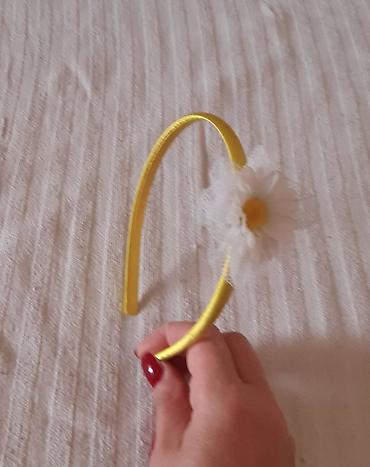 iqos uzice: Ženska rajf traka za kosu – žute boje, presvučena satenskom trakom. Sa — 1