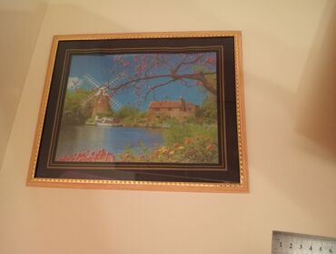 Şəkillər, tablolar: Şəkilli çərçivə, şəkilləri deyişdirmek olmur. ancaq divardan asıla — 10