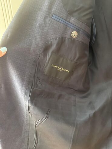 Kostyumlar: Zingal Riche brendindən tünd göy rəngli kişi kostyumu. Kostyum iki -da lalafo.az — 11 Kostyumlar: Zingal Riche brendindən tünd göy rəngli kişi kostyumu. Kostyum iki — 11