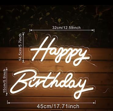 sto za tapete: LED neonski natpis “Happy Birthday” - Svetleći natpis u modernom — 5