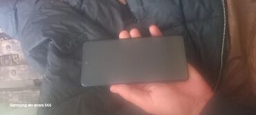 tecno spark go 1 qiyməti: Infinix Hot 40, 256 ГБ, цвет - Синий, Face ID