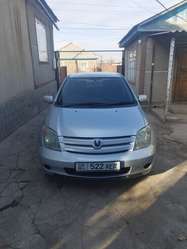 тайота kraun: Toyota ist: 2002 г., 1.3 л, Автомат, Бензин, Седан