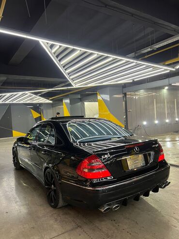 Mercedes-Benz: Mercedes-Benz E-Class: 2003 г., Седан — 7