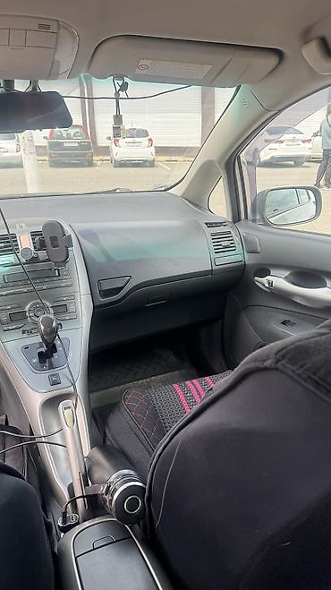 auris: Toyota Auris: 2007 г., Робот, Бензин, Хэтчбэк — 7
