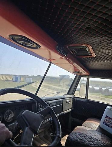 Su maşınları: KAMAZ su tankeri – 6x4 - Marka/model: KAMAZ sudaşıyan maşın - — 10