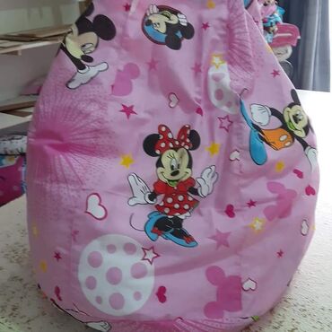 Ostale dečije stvari: LAZY BAG pogadan i za decu koja su sklona alergijama. Materijal — 6