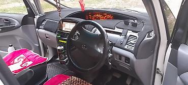 Toyota Estima: 2000 г., Минивэн