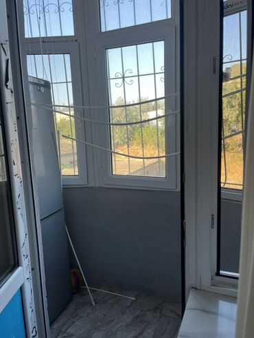 Köhnə tikili: Satılır: tam təmirli 2yataq otagı bır Zal metbex ıstı pol tam eşyalı — 16