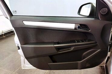 Opel: Opel Astra: 1.3 l | 2006 il 225689 km Universal — 9