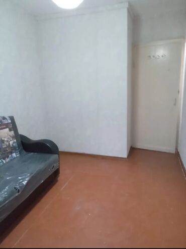 Продажа участков: 2 комнаты, 43 м², 104 серия, 3 этаж, Старый ремонт