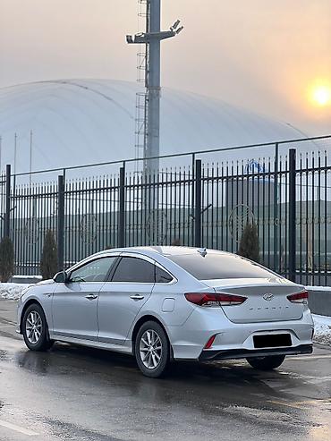 Hyundai: Hyundai Sonata: 2019 г., 2 л, Типтроник, Газ, Седан — 4