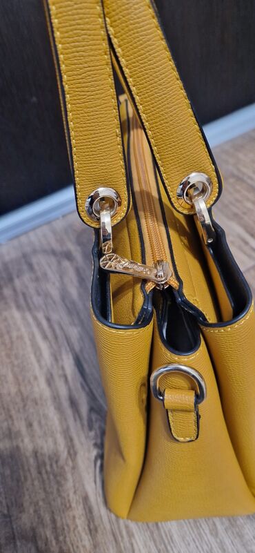 Torbe: Materijal: Veštačka koža — 4