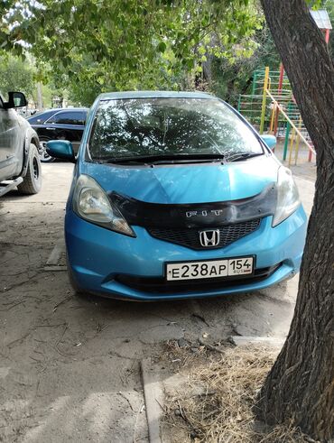 honda фит ариа: Honda Fit: 2010 г., 1.3 л, Автомат, Бензин