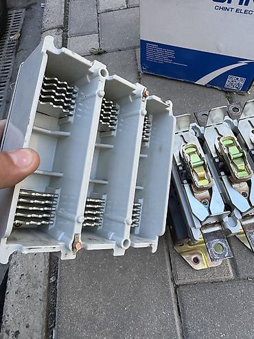 Chint 400 amperlik kontaktor,az istifade olunub,anbarda qalmış lalafo.az -da — 4 Chint 400 amperlik kontaktor,az istifade olunub,anbarda qalmış — 4