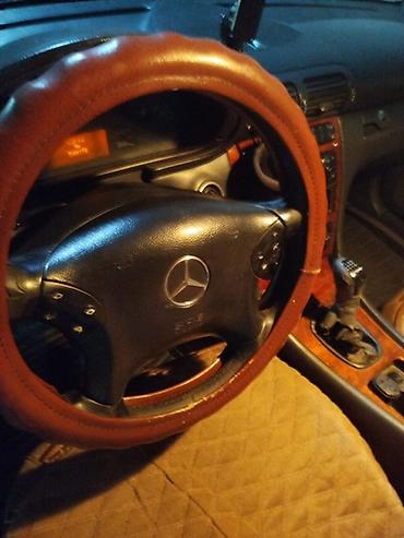 короткий спринтер: Mercedes-Benz C-Class: 2001 г., 2.2 л, Механика, Дизель, Универсал — 2