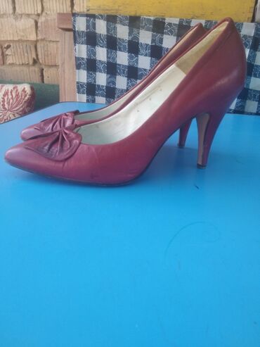 обувь на осень: Туфли 36, цвет - Красный