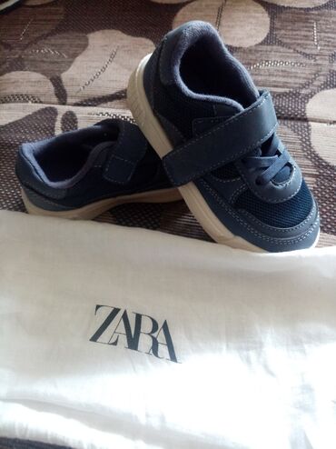 For boys: Zara, Sneakers, Size: 24