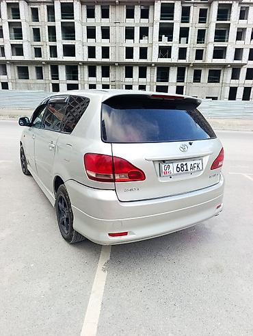 2002: Toyota Ipsum: 2002 г., 2.4 л, Автомат, Бензин, Минивэн — 4