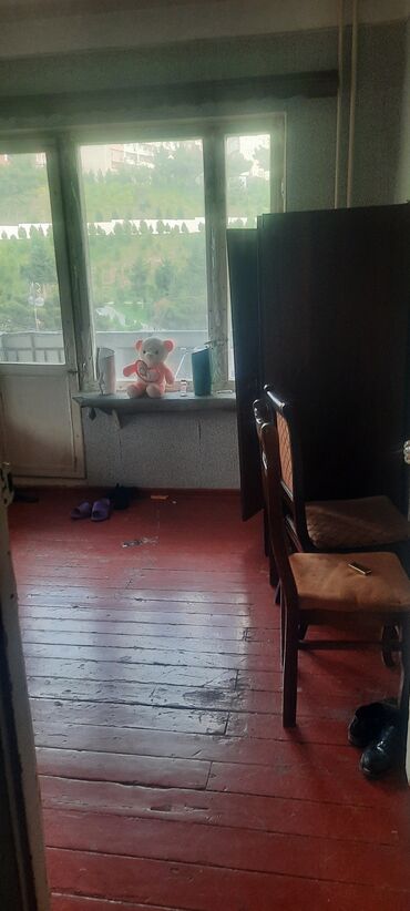 Uzunmüddətli kirayə mənzillər: Metro həzi aslanova piyada 3 dəqiqəlik məsafədə yeləşir.Vunq tau — 3