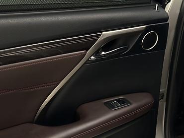 Lexus: Lexus RX: 2018 г., 3.5 л, Вариатор, Гибрид, Кроссовер — 9