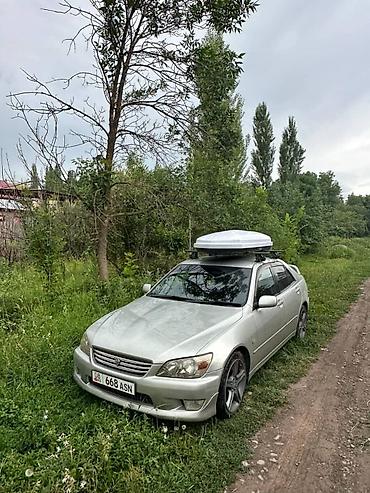 Toyota: Toyota Altezza: 2000 г., 2 л, Автомат, Бензин, Седан — 10