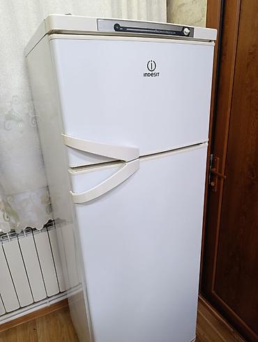 agilli soyuducu: Indesit iki qapılı soyuducu - Üst blokda ayrıca dondurucu bölməsi, əl — 2