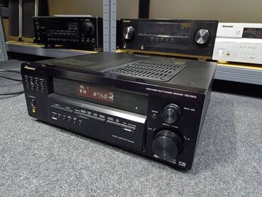 Pojačala i prijemnici: Pioneer VSX-D 514 specifikacija Tuning range: FW, MW Power output — 2