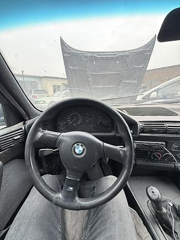 редуктор е34: BMW 5 series: 1991 г., Механика, Седан — 2