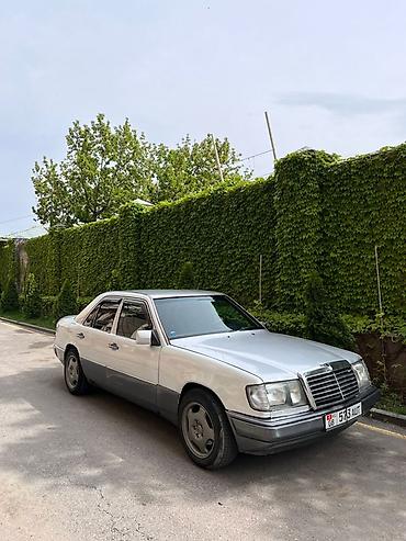 кузов соната: Mercedes-Benz W124: 1993 г., 2.2 л, Механика, Седан — 1