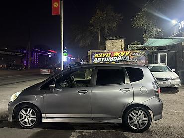 honda adv: Honda Fit: 2002 г., 1.3 л, Вариатор, Бензин, Хэтчбэк — 2