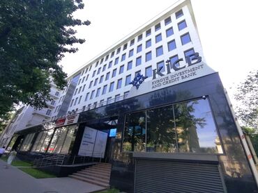 сдача офиса в аренду частной фирме: Сдаю Офис, 380 м², В бизнес центре, 1 линия