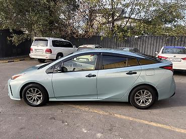 lx 570 2014: Toyota Prius: 2019 г., 1.8 л, Автомат, Гибрид, Лифтбек — 8