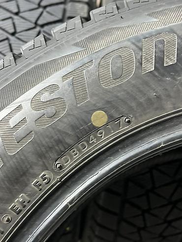 Шины: Шины 225 / 65 / R 17, Зима, Б/у, Комплект, Легковые, Германия, Bridgestone — 4