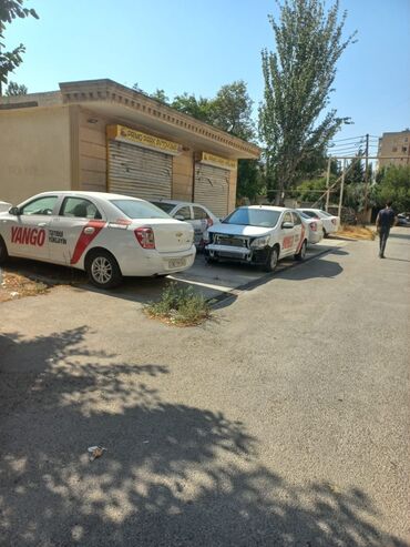 Digər kommersiya daşınmaz əmlakı: İCARƏYƏ VERİLİR – Hazır fəaliyyət göstərməyə tam uyğun AVTOSERVİS 📍 — 17