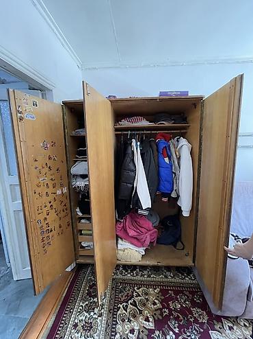 пракат койнок: Шкаф для одежды деревянный, лакированный — 3