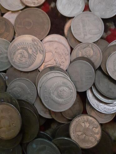 куплю старинные монеты: Продаю монеты СССР. Есть много разных. Цена за каждую