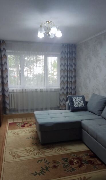 сдается 2 комнатная квартира в джале: 2 бөлмө, 43 кв. м, 104-серия, 1 кабат, Евроремонт