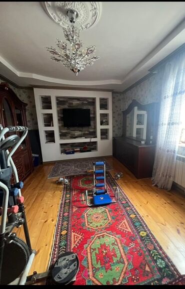 Həyət evləri və villaların satışı: 6 otaqlı, 180 kv. m, Orta təmir — 14