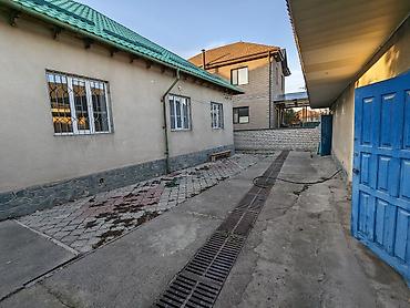 Продажа коттеджей и домов: Продается дом, район первая Киргизия, царское село. Участок 14,5 — 11