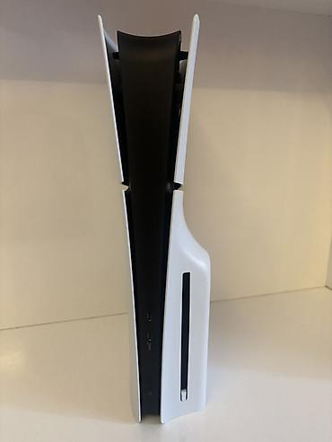 dualsense 5: PlayStation 5 (1 TB) – komplekt Məhsul: - Sony PlayStation 5 konsolu — 8