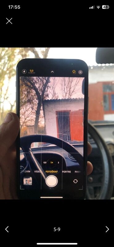 Apple iPhone: IPhone 11 Pro, 64 GB, Qara, Face ID — 4