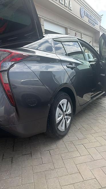кэмри 70: Toyota Prius: 2018 г., 1.8 л, Гибрид, Хетчбек — 3