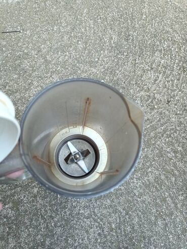 Blenderi, mikseri: Prodajem delove originalnog multipraktika Philips, Type HR2986/B, 300W — 5