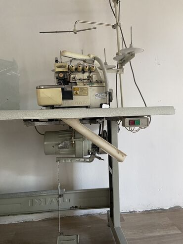швейная машинка 4: Швейная машина Jack
