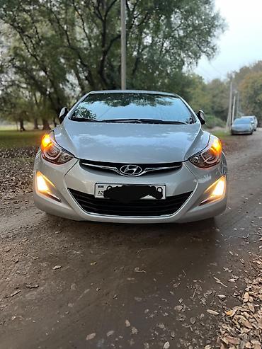 ford transit mikroavtobus: Hyundai Elantra: 1.6 л | 2015 г. Седан — 3