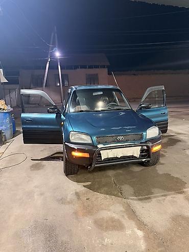 равон 2017: Toyota RAV4: 1996 г., Кроссовер — 1