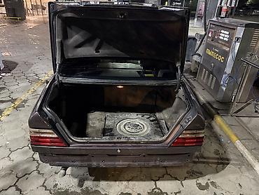 385 55: Mercedes-Benz W124: 1993 г., 2.2 л, Автомат, Бензин, Седан — 3