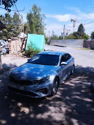 машина кейж: Kia K5: 2 л, Автоматические, Газ, Седан