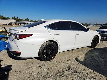 inter: Lexus ES: 2022 г., 2.5 л, Автомат, Гибрид — 4